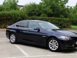 BMW F10 / 520d / LCi / 190 CP / Automat / Euro 6 / Ceasuri bord Full Display / Scaune electrice / Navi mare / keyless go / Interor Piele — miniatura 10