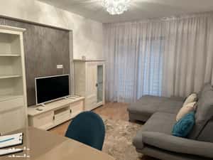 3 CAMERE//MRS SMART//LOC DE PARCARE — miniatura 1