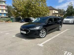 Ford Focus Manuală 125 HP Benzină