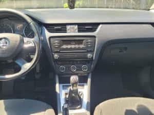 Skoda octavia 1.6tdi, diesel, 2013, vindem in rate fără avans! — miniatura 6