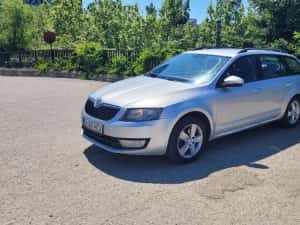 Skoda octavia 1.6tdi, diesel, 2013, vindem in rate fără avans! — miniatura 9