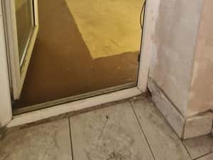 Vanzare apartament cu 2 camere in zona Piata Minis zona Titan necesita — miniatura 5