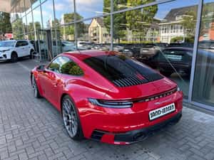 Porsche 992 Automată 450 HP Benzină — miniatura 3