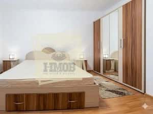 Apartament decomandat la etrajul 1 cu 3 camere in Strand — miniatura 4