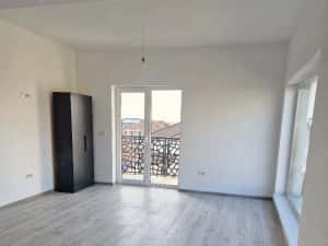 inchiriez ap 2 camere Dumbravita — miniatura 4