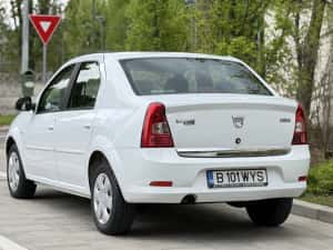 Dacia Logan 2010 , 1.5 DIESEL doar cu 83.000 Km absolut  reali euro 4 unic propietar carte/Talon! — miniatura 3