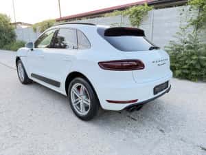 Porsche Macan GTS 4x4 — miniatura 3
