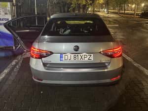 Skoda Superb 2016, 242.000 km, Diesel — miniatura 4