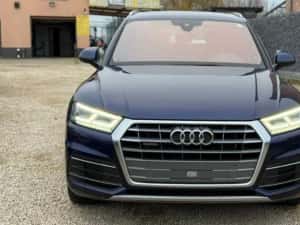 Audi Q5 / 5.0 TFSI e / 2.0 Benzina + Electric / 2020 / 4x4 / 299 CP / — miniatura 7