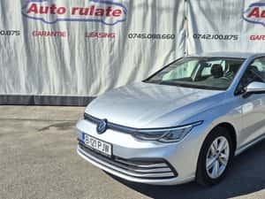 Volkswagen Golf Life Automată 110 HP Hibrid (B/E)