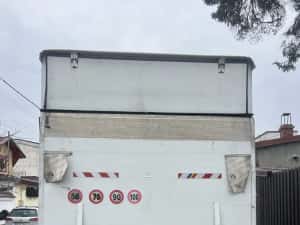 Masina  Mercedes — miniatura 4