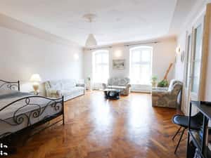 Apartament de închiriat