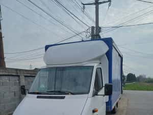 Vând Mercedes sprinter