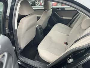 Volkswagen Jetta schumacher 2014/1.2 benzina,distributie pe lant — miniatura 4