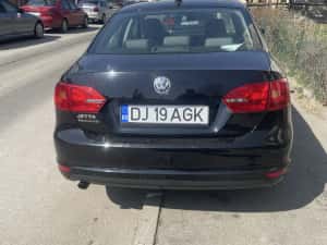 Volkswagen Jetta schumacher 2014/1.2 benzina,distributie pe lant — miniatura 9