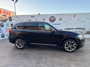 BMW X5 SUV second-hand cu garanție de 12 luni — miniatura 4