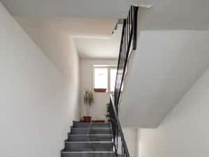 Apartament 3 camere cu balcon, 54 mp, 2024 — miniatura 4