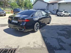 Bmw seria 5 G60 XDrive/ avariat — miniatura 3