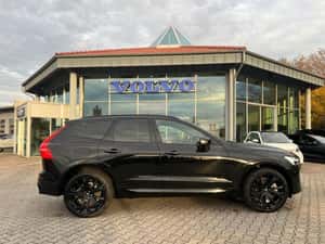 Volvo XC60 Hibrid Second Hand - 20.560 km - Negru — miniatura 6