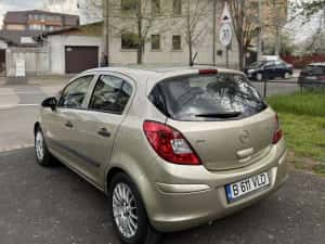 Opel corsa 1.2 benzina 2008 93.000 km — miniatura 4