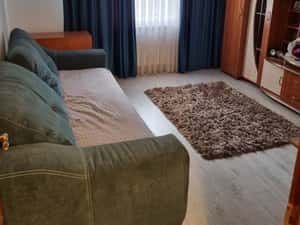 Vând apartament cu 3 camere in plevna etej 2