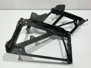 Suport pompa apa Audi A7 4g 4G0145896A — miniatura 4