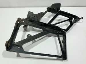 Suport pompa apa Audi A7 4g 4G0145896A — miniatura 5
