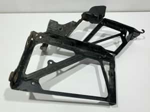 Suport pompa apa Audi A7 4g 4G0145896A — miniatura 8