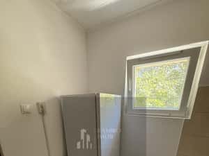 OCAZIE Apartament 2 camere 50mp METROU APARATORII PATRIEI — miniatura 6