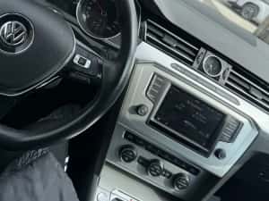 Volkswagen Passat 2.0 TDI — miniatura 8