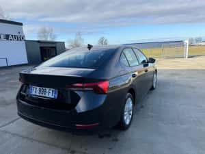 Skoda octavia 2.0TDI 150 cai DSG Automat — miniatura 4
