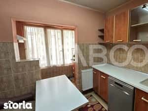Apartament 2 camere cu Pivnita decomandat zona Valea Aurie Sibiu — miniatura 4
