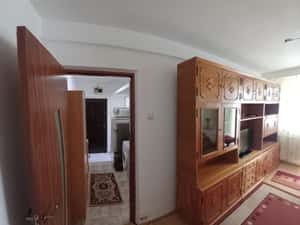 Apartament 2 camere zona Casa de Cultura cu Centrala — miniatura 4