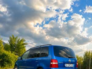 VW Touran 2.0 TDI, AZV — miniatura 6