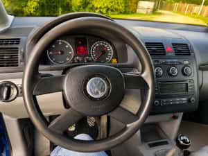 VW Touran 2.0 TDI, AZV — miniatura 7