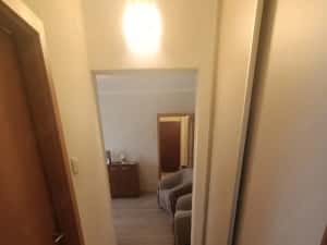 Cu Centrala,In Complexul Studențesc,Langa Stadionul Poli si Langa Novatim,Liber,380 E — miniatura 3