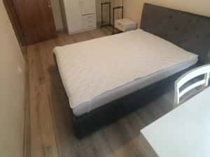 Cu Centrala,In Complexul Studențesc,Langa Stadionul Poli si Langa Novatim,Liber,380 E — miniatura 6