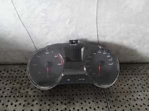 Ceasuri bord diesel seat ibiza 6j 6j0920802h — miniatura 8