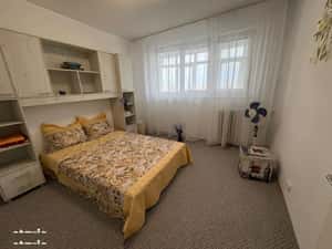 APARTAMENT 3 CAMERE | DECOMANDAT | 70MP | MOBILAT + UTILAT | SECTOR 4 — miniatura 2