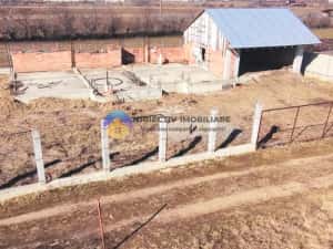 TEREN intravilan + temelie casă + garaj – Dumbrava Roșie — miniatura 3