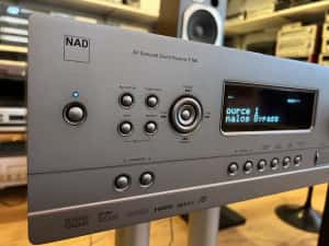 Surround Sound Receiver NAD-T755 fabricat în 2008 — miniatura 5
