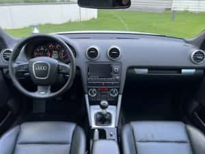 Audi A3 / Model Facelift / Pachet S-line / Trapă Panoramică — miniatura 4