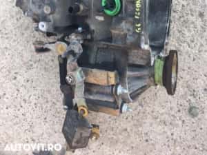 Cutie Viteze 5 trepte Manuala Skoda Octavia 1 Tour 1.4 16V 1.6 16V 2003 02K 301 107 K — miniatura 4
