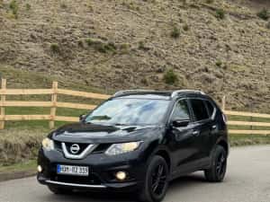 Nissan X-Trail 2017 — miniatura 3