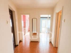 Apartament cu 2 camere la etaj intermediar cartier Manastur Izlazului — miniatura 4