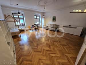 Apartament decomandat de vanzare cu pivnita in Centrul Istoric Sibiu — miniatura 3