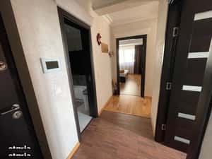 inchiriez apartament 2 camere