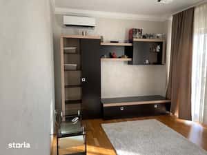 inchiriez apartament 2 camere — miniatura 4