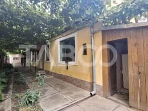 Case de vanzare 118 mp teren 900 mp zona Turnisor