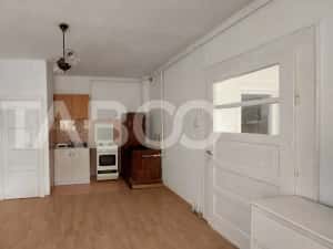 Case de vanzare 118 mp teren 900 mp zona Turnisor — miniatura 8